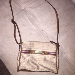 Tommy Hilfiger handbag